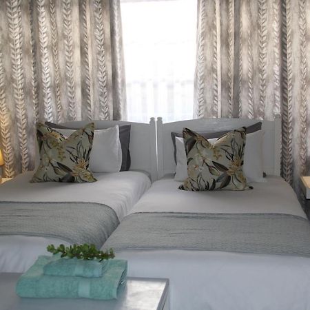 @Karoo Guesthouse Graaff-Reinet Esterno foto
