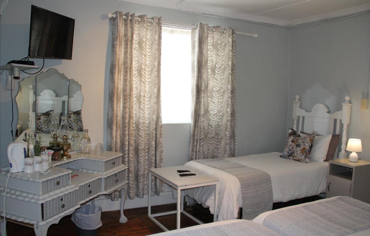 @Karoo Guesthouse Graaff-Reinet Esterno foto