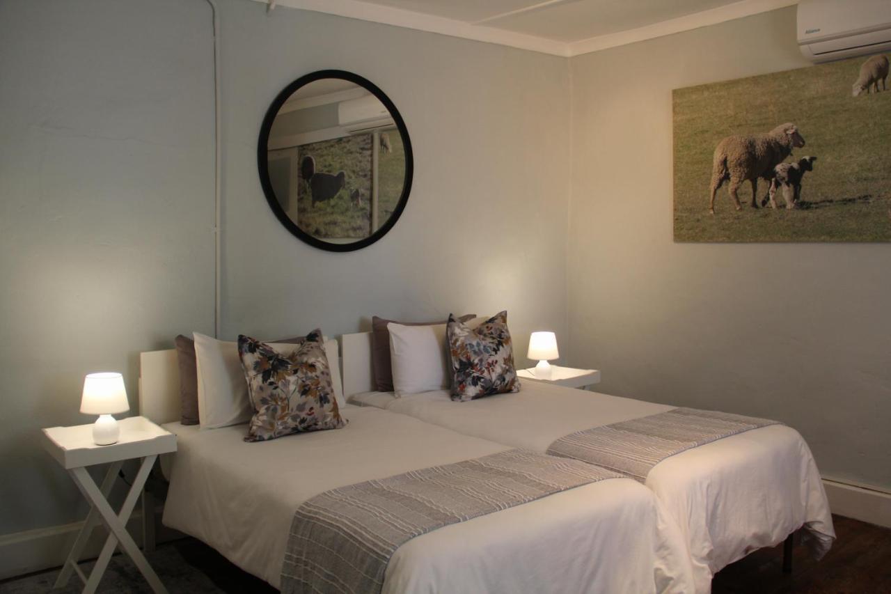 @Karoo Guesthouse Graaff-Reinet Esterno foto