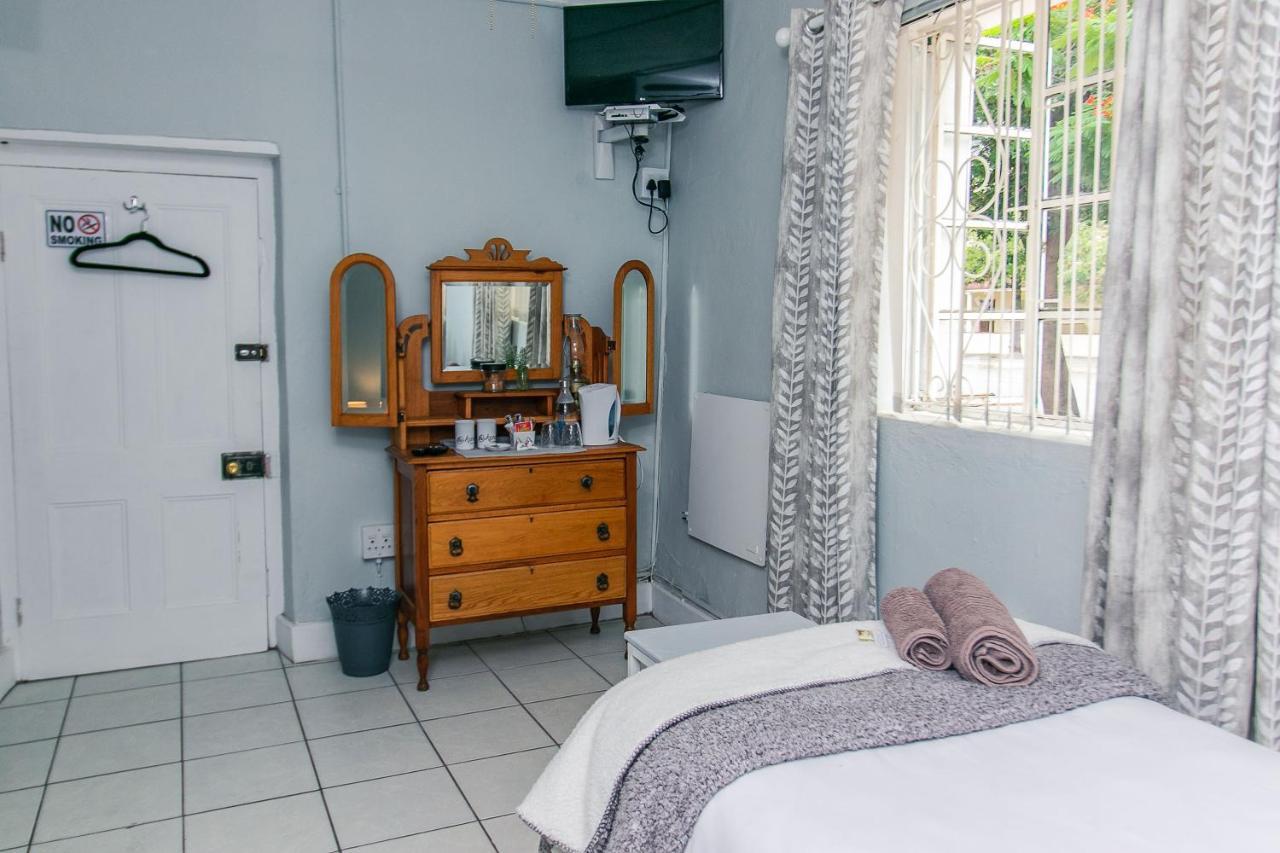 @Karoo Guesthouse Graaff-Reinet Esterno foto
